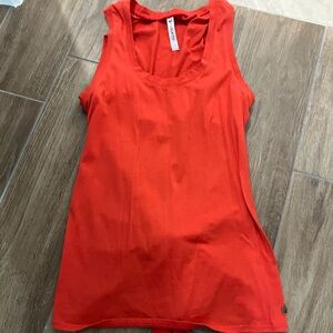 Fabletics open tie back tank